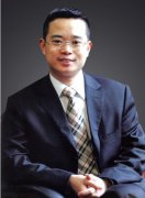 4天搞定腾讯42个亿 他凭什么？
